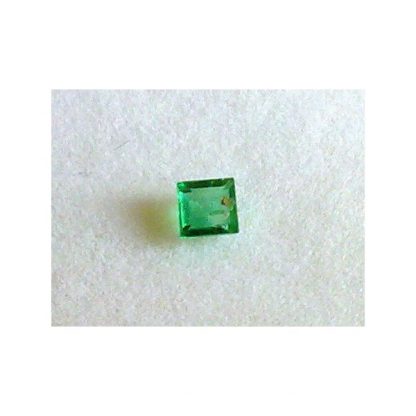 0.12 ct Natural top green Emerald loose gemstone-376