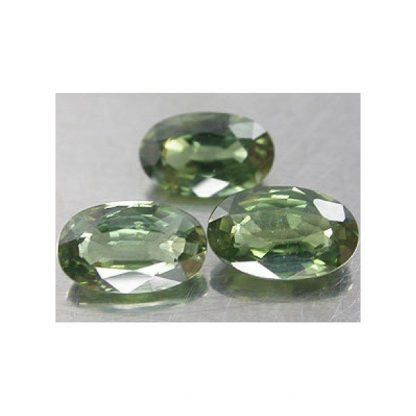 0.90 ct Natural green Sapphire gemstone lot-735