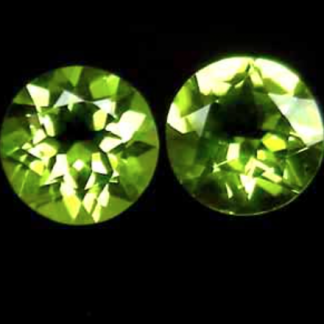 Natural-Peridot-round-gemstone-pair-365