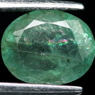 natural-colombian-emerald-gemstone-140
